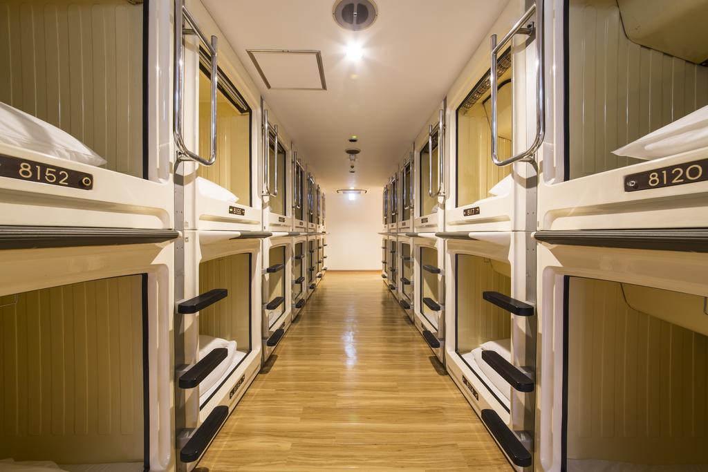 Shinjuku Kuyakusho-mae Capsule Hôtel capsule